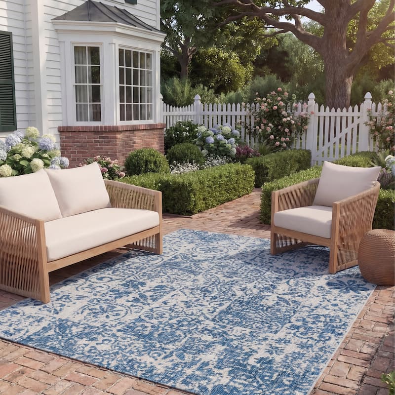 SAFAVIEH Courtyard Wenda Transitional Rug