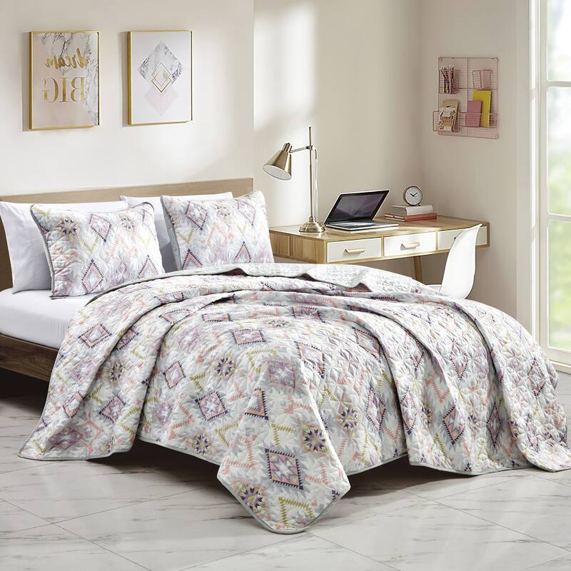 Wellco Bedding Comforter Set 3 Piece All Season,White - White - Queen