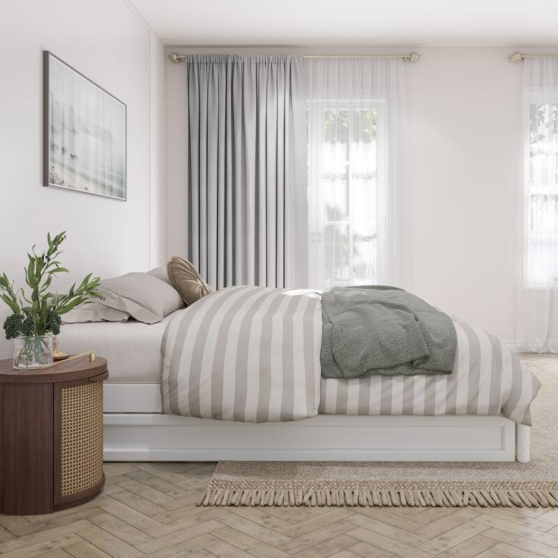 Barcelona Panel Platform Bed with Twin XL Trundle