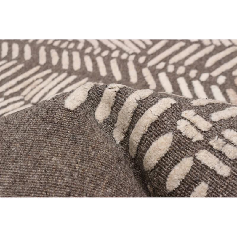 ECARPETGALLERY Hand-knotted Tangier Dark Brown Wool Rug - 5'2 x 7'11