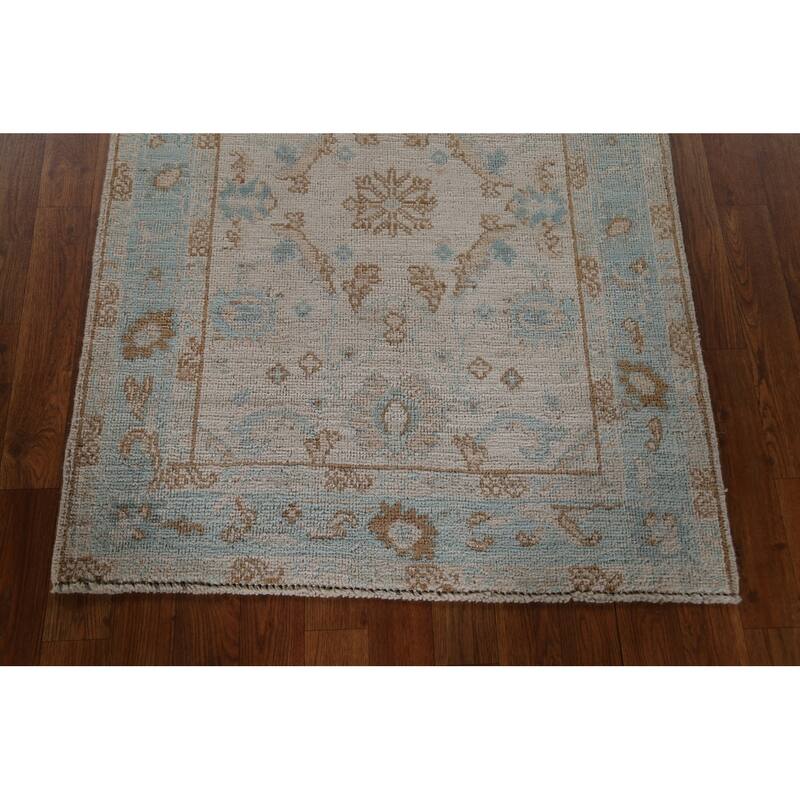 Hand Knotted Oriental 100% Wool Carpet Transitional Geometric Beige & Ivories Oushak Area Rug - 3' 11'' X 3' 0''