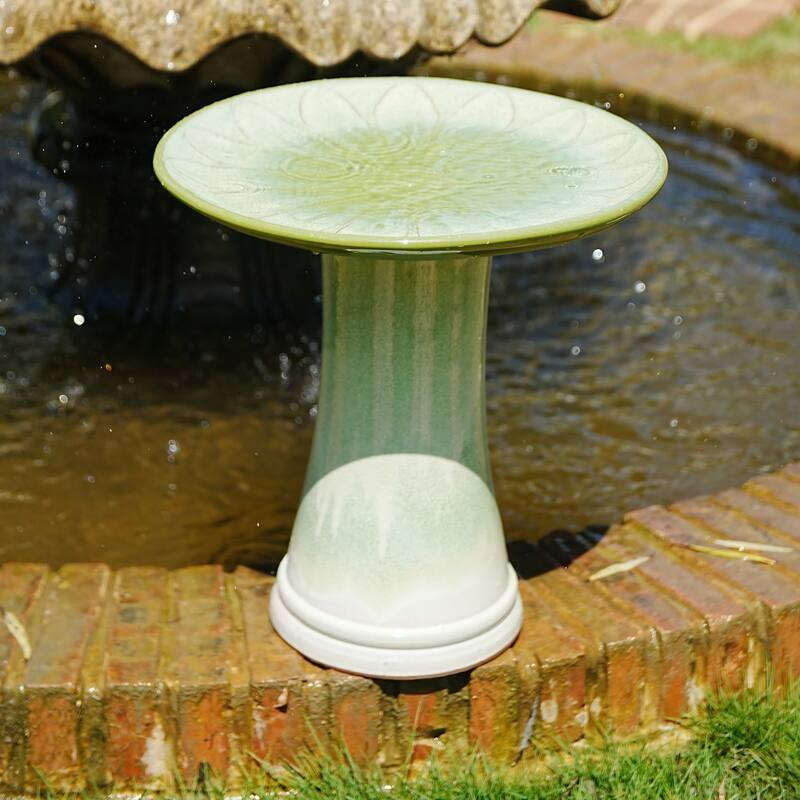 Handmade Green Gradient Glaze Ceramic Bird Bath, 16.93 inch Diameter 18.11 inch Height, Lightweight & Weather-Resistant