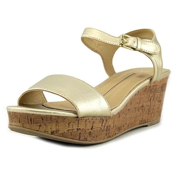 new directions platform sandals
