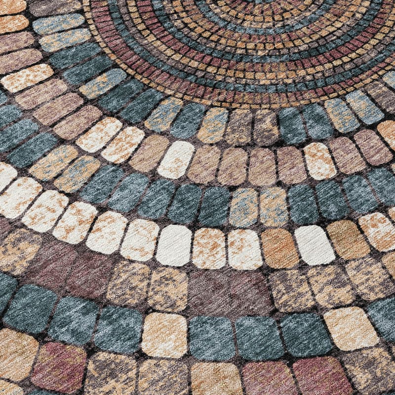 Machine Washable Indoor/Outdoor Contemporary Pinwheel Chantille Rug