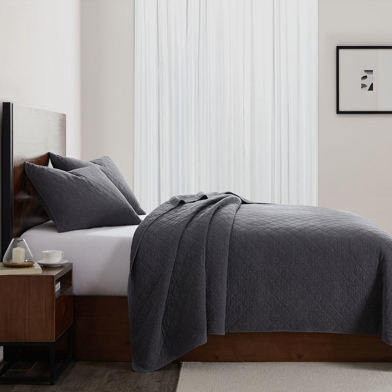 HiEnd Accents Stonewashed Cotton Gauze Traditional Style Solid Color Diamond Stitch 1 Piece Quilt - Charcoal - Queen