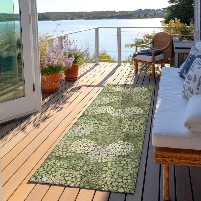 Machine Washable Indoor/ Outdoor Chantille Modern Bubbles Rug - Olive - 2'3" x 7'6"