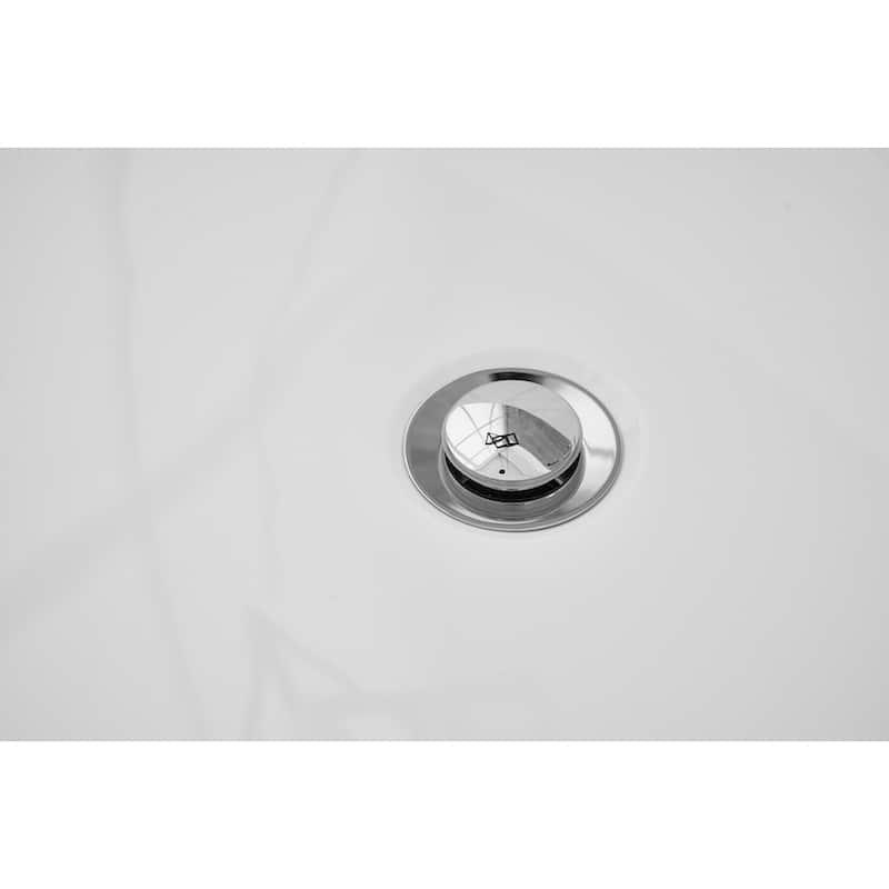 Adler Soaking Bathtub in Glossy White