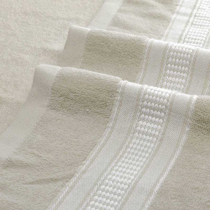 2 Pack Bath Towels, Quick Drying and Highly Absorbent Bath Towels Thick Towels for Gym Pool Hotel 28" x 56" - Light Grey