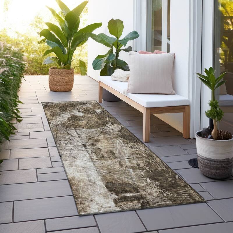 Machine Washable Indoor/ Outdoor Foilage Chantille Rug - Taupe - 2'3" x 7'6"