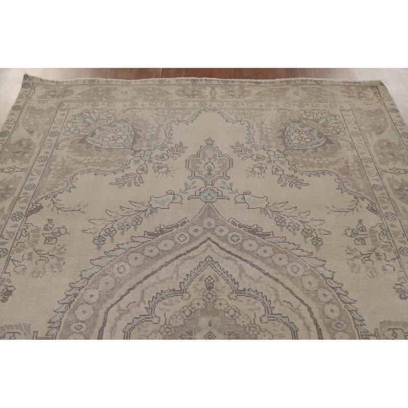 Hand Knotted Oriental 100% Wool Carpet Traditional Medallion Beige & Ivories Tabriz Area Rug - 9' 4'' X 6' 5''