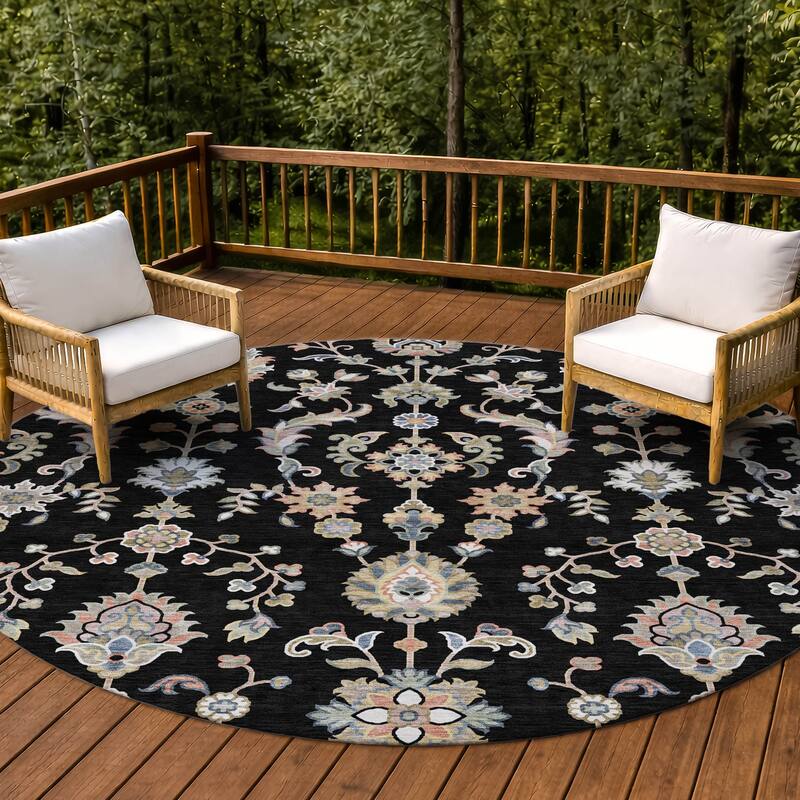 Machine Washable Indoor/ Outdoor Traditional Basalt Chantille Rug - Black - 8' x 8'