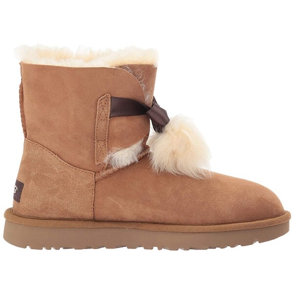 ugg gita pom pom