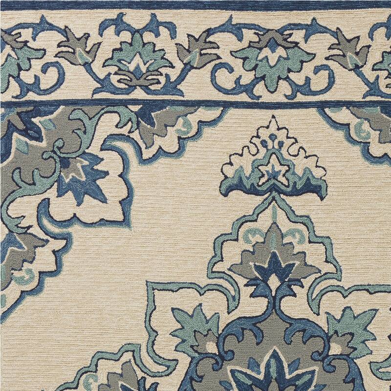 Domani Trails Ivory/Blue Medallion Hand-Hooked Outdoor Rug