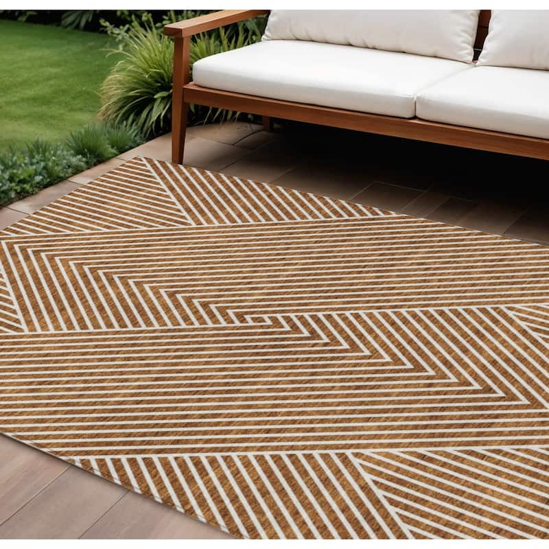 HomeRoots Geometric Transitional Rectangle Outdoor Rug - 10' X 14'