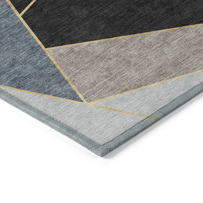 HomeRoots Geometric Transitional Rectangle Outdoor Rug