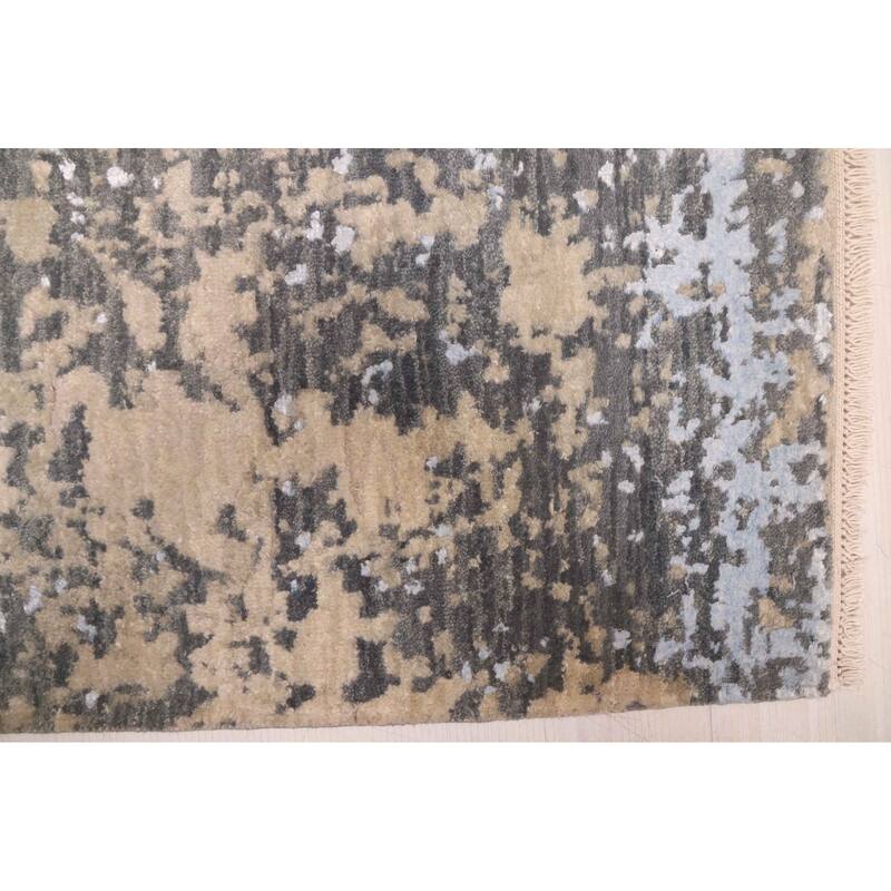 ECARPETGALLERY Hand-knotted Legacy Charcoal Silk, Wool Rug - 2'6 x 10'3