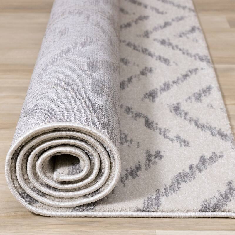Brookfield Collection - Faded Grey/Cream Zig Zag Rug