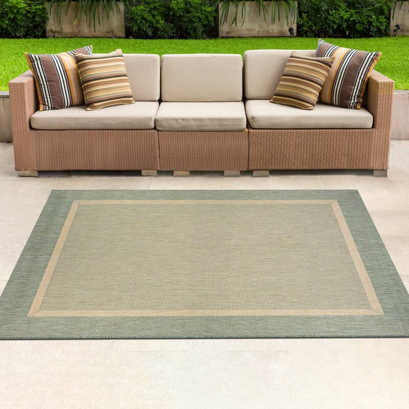 Pergola Channel Indoor/ Outdoor Area Rug
