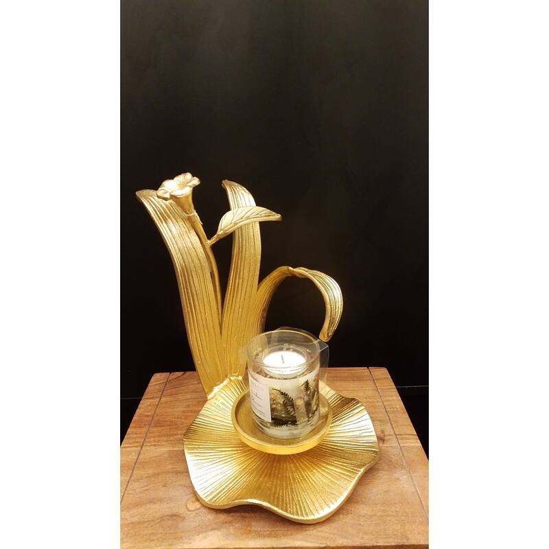 Hurricane with White Enamel Flower Design