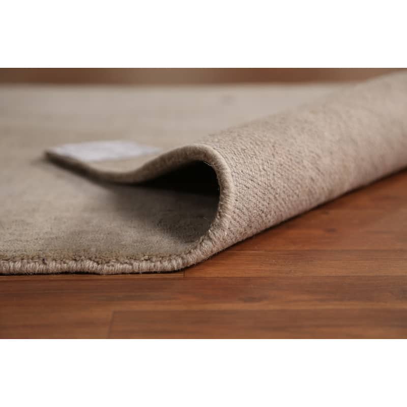 Hand Knotted Oriental 100% Wool Carpet Tribal Animal Pictorial Beige & Ivories Gabbeh Area Rug - 6' 4'' X 4' 7''