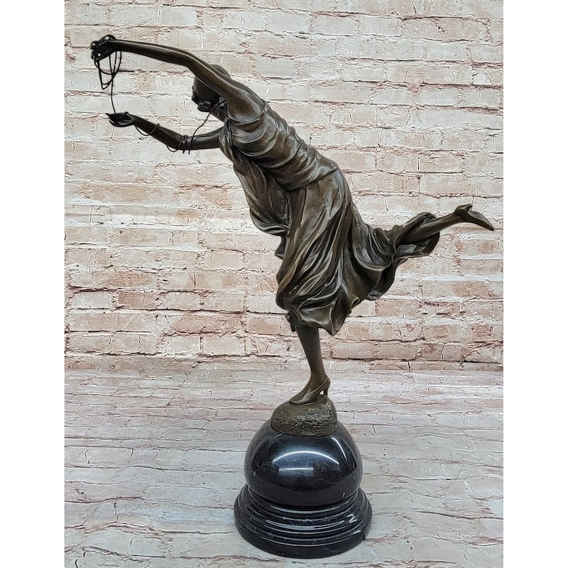 Female Figure In High Heels Flowing Dress - Art Deco Bronze Sculpture By Colinet