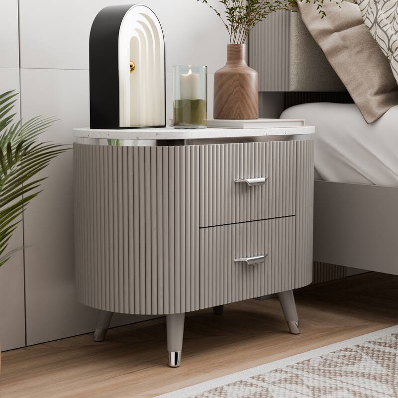 Furniture of America Seraphine Modern 3-Piece Light Grey Panel Bedroom Set with Fluted Headboard