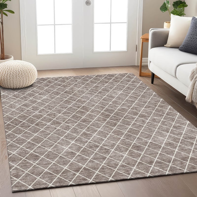 Machine Washable Indoor/ Outdoor Chantille Diamond Trellis Rug