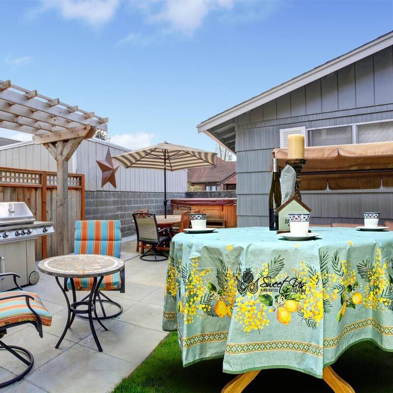 Citronnée Wipeable Tablecloth, Stain Resistant, French Acrylic