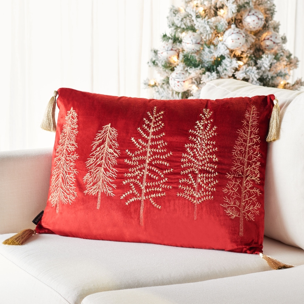 Outdoor Christmas Pillows, Winter Xmas Holiday Farmhouse Christmas Pillow  Covers 18x18 Set of 4, Snowflake Red Christmas Decorations Indoor Throw