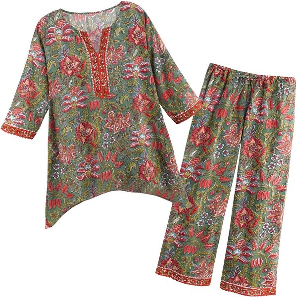 women's lounging pajamas