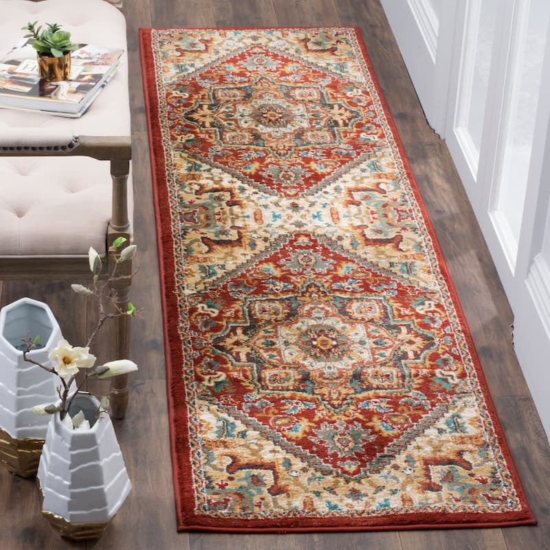 SAFAVIEH Summit Evalyn Traditional Oriental Rug