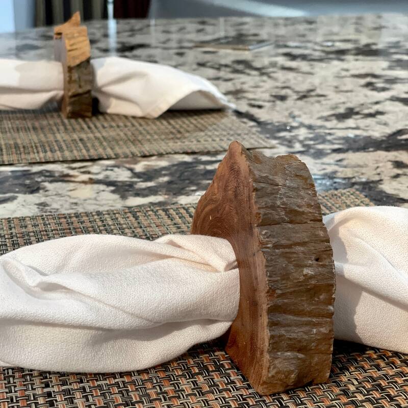 Zeckos Natural Acacia Wood Slice Napkin Rings Dining Decor (Set Of 8) - 1.25 X 4.25 X 4 inches