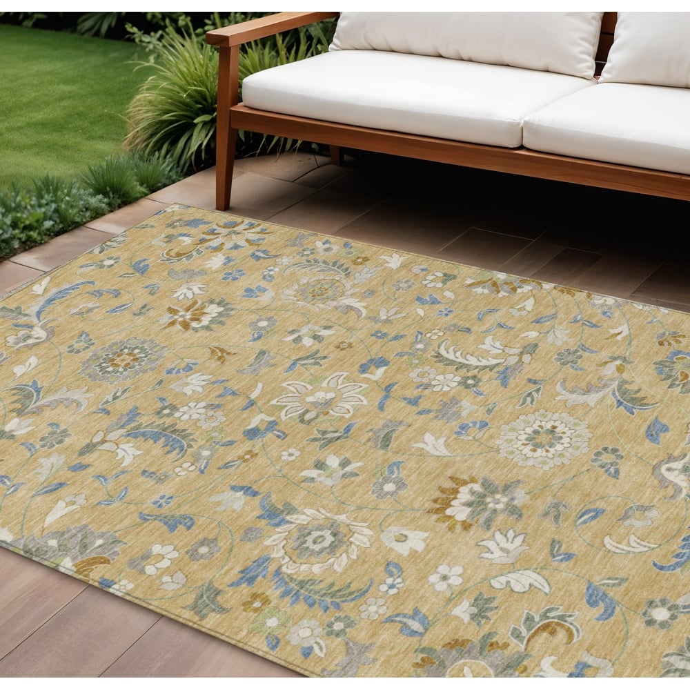 HomeRoots Floral Transitional Rectangle Outdoor Rug