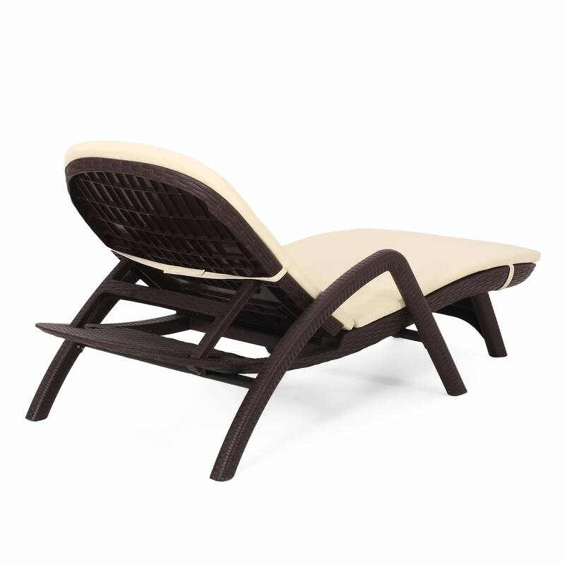 rgonomic Outdoor Chair with Wicker Texture - Durable, Comfortable Cushion, Stable Design