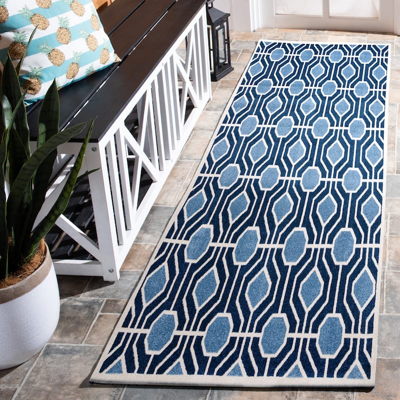 SAFAVIEH, Amherst Mounah Modern Rug