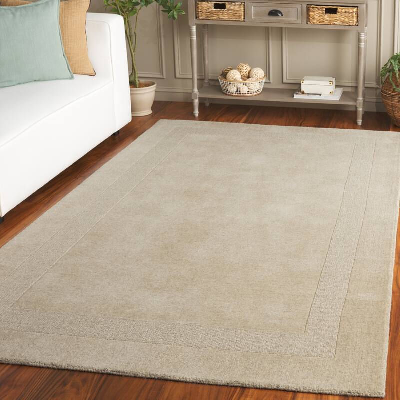 SAFAVIEH Handmade Metro Gudny Wool Rug - Beige - 6' x 9'