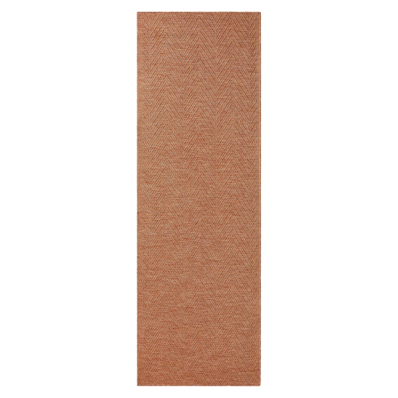 TOWN & COUNTRY BASICS Pax Herringbone Textured Solid Machine Washable Area Rug Rust