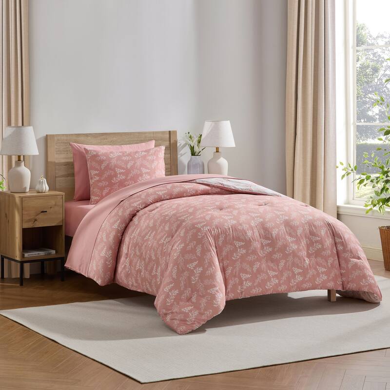 Empyrean 7 Pc Botanical Comforter Set with Sheets, Soft Breathable Lightweight Bedding Bag