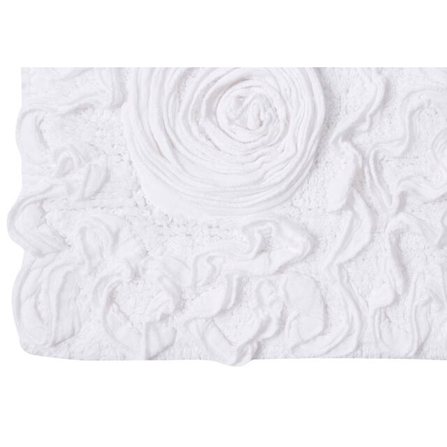 Home Weavers Bellflower Collection Absorbent Cotton Machine Washable Bath Rug 21"x34"