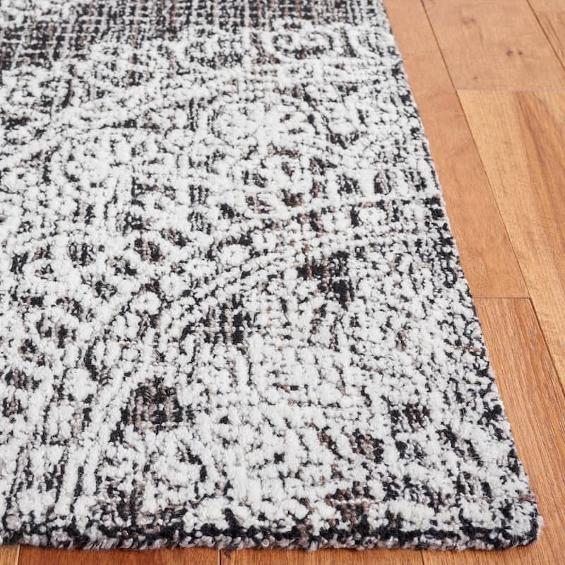 SAFAVIEH Handmade Ebony Satoko Medallion Wool Rug