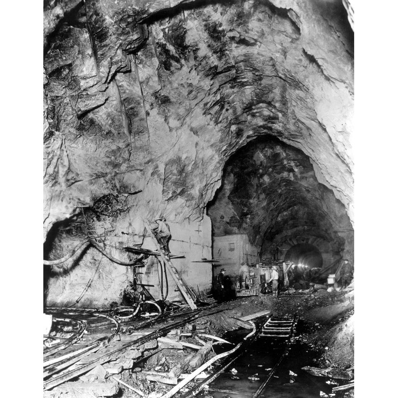 Shop A New York Water Tunnel Under Construction Through The