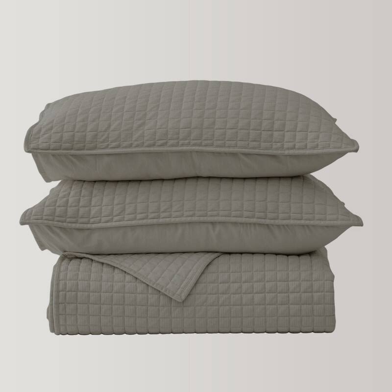 Wonderful Waffle Quilt Set 3 Piece Solid Bedding Set