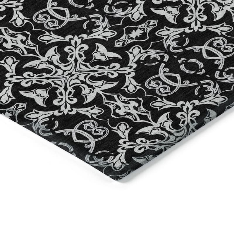 HomeRoots Medallion Transitional Rectangle Outdoor Rug