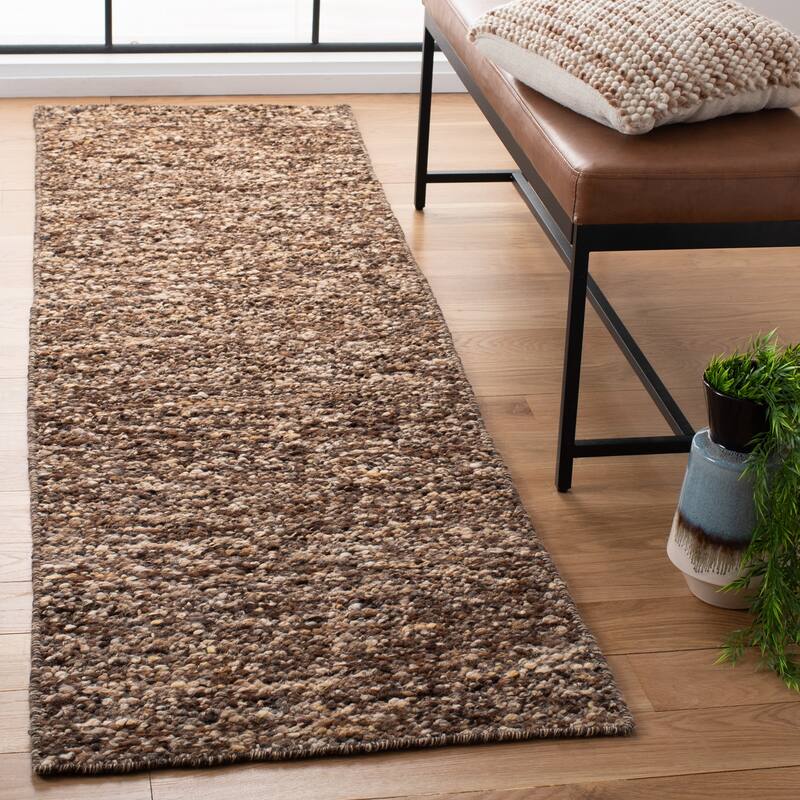 SAFAVIEH Handmade Natura Lavdie Transitional Geometric Wool Rug - 2'3" x 8' Runner - Beige/Taupe
