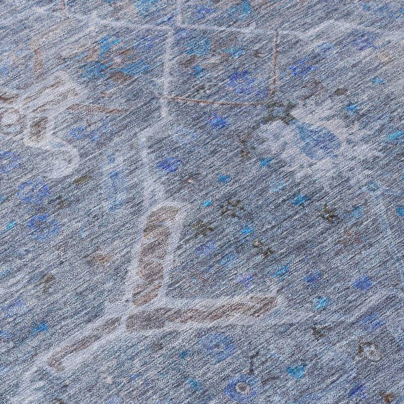 Machine Washable Indoor/ Outdoor Vintage Traditional Chantille Rug