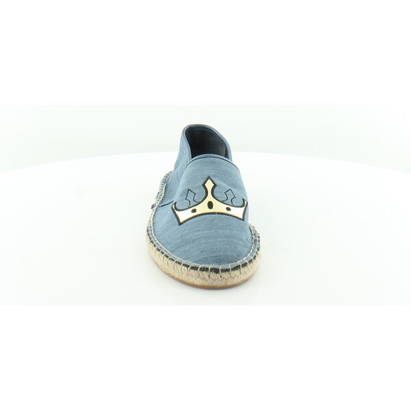 circus queen bee shoes