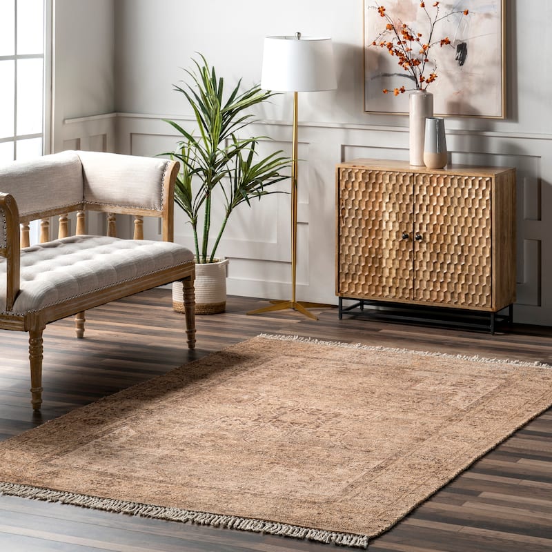 Lennox Persian Medallion Tassel Area Rug - 5' x 8' - Natural - Rectangle