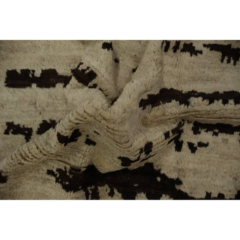 Hand Knotted Oriental 100% Wool Carpet Modern Abstract Beige & Ivories Moroccan Area Rug - 8' 2'' X 5' 3''