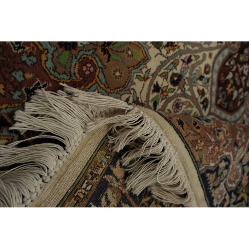 Hand Knotted Oriental 100% Wool Carpet Traditional Floral Beige & Ivories Qum Area Rug - 5' 9'' X 3' 2''
