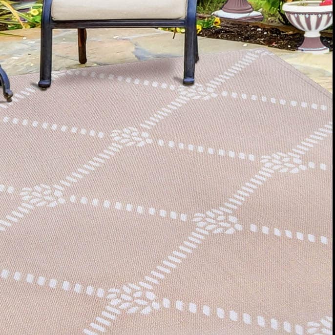 Superior Coastal Geometric Lattice Indoor Outdoor Area Rug